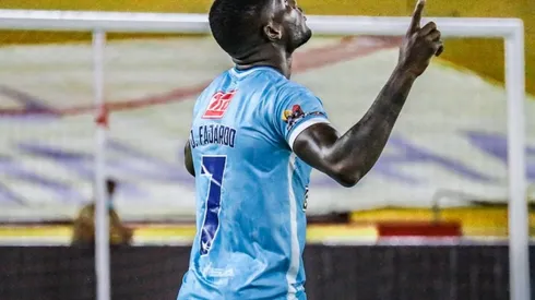 José Fajardo asistió en el triunfo de su equipo.