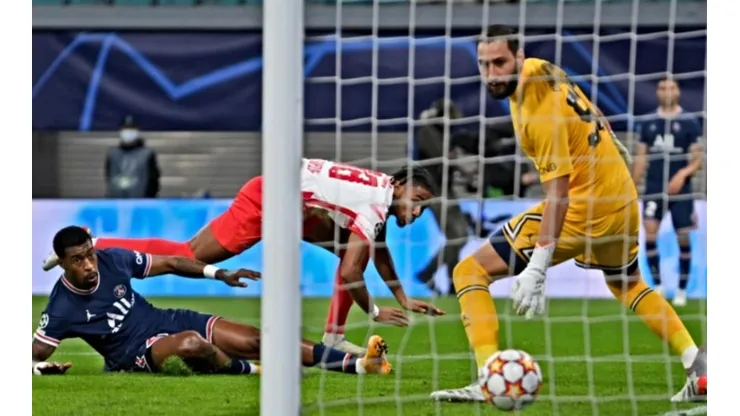 Sin Keylor Navas el PSG no pasó del empate ante el RB Leipzig