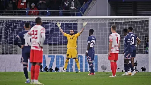Gianluigi Donnarumma atajó un penal determinante ante el RB Leipzig [VIDEO]