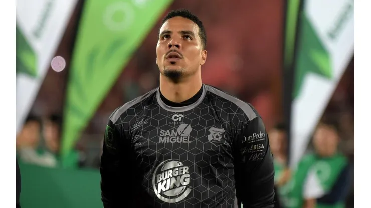 Esteban Alvarado busca completar su contrato con Herediano