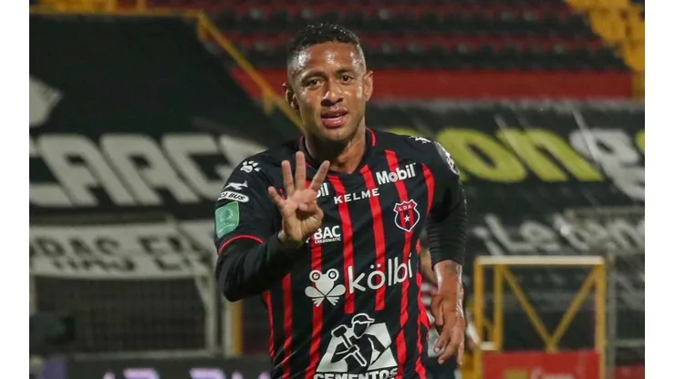 Gabriel Torres celebrando un golazo ante Guanacasteca (LDA Oficial)
