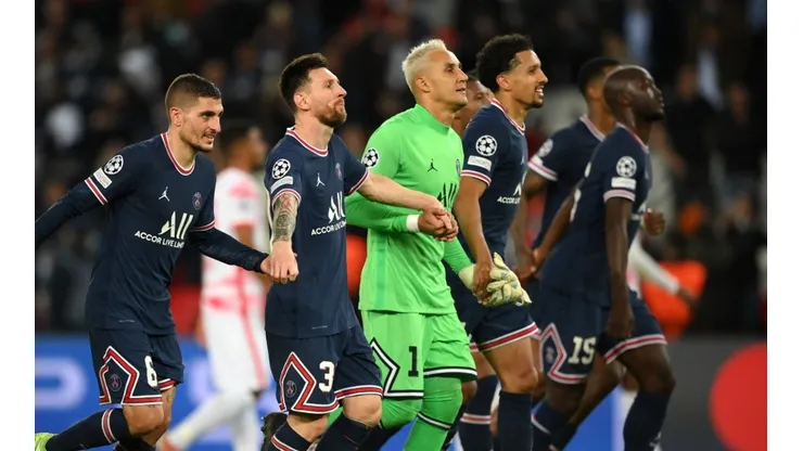Keylor Navas y el PSG celebran el gane ante el RB Leipzig (Getty)
