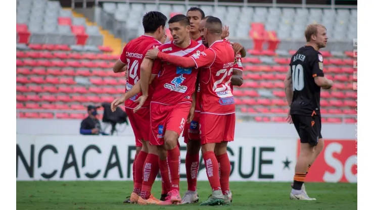 Santos de Guápiles celebró ante el Forge FC de Canadá (Santos Oficial)