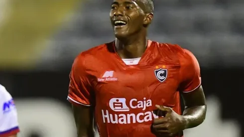 Doblete de Abdiel Ayarza en la victoria de Cienciano sobre Ayacucho [VIDEO]