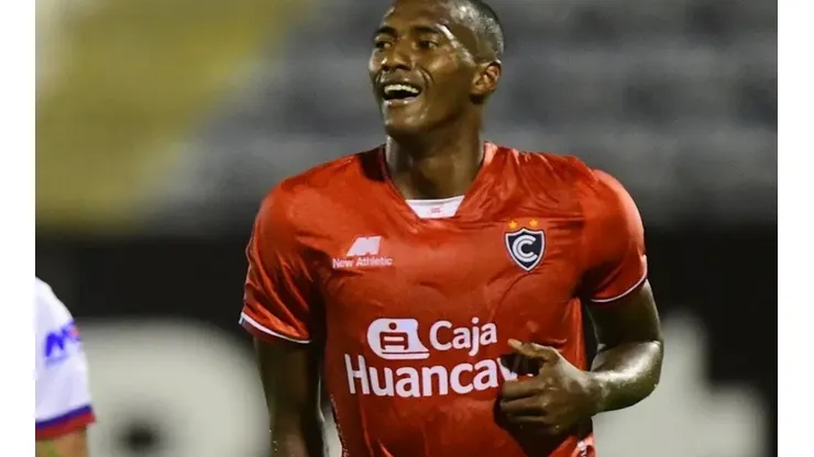 Doblete de Abdiel Ayarza en la victoria de Cienciano sobre Ayacucho [VIDEO]