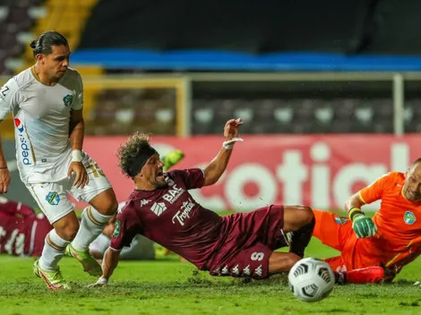 Saprissa sufre para vencer 4-3 a Comunicaciones [VIDEO]