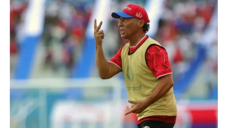 Pedro Troglio: "Me gustaría poder dirigir en un Mundial"