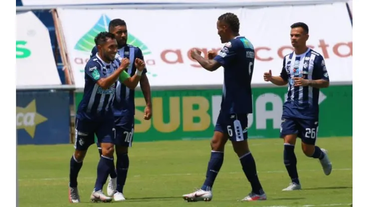 Cartaginés celebra su anotación ante Sporting FC. (CSC Oficial)
