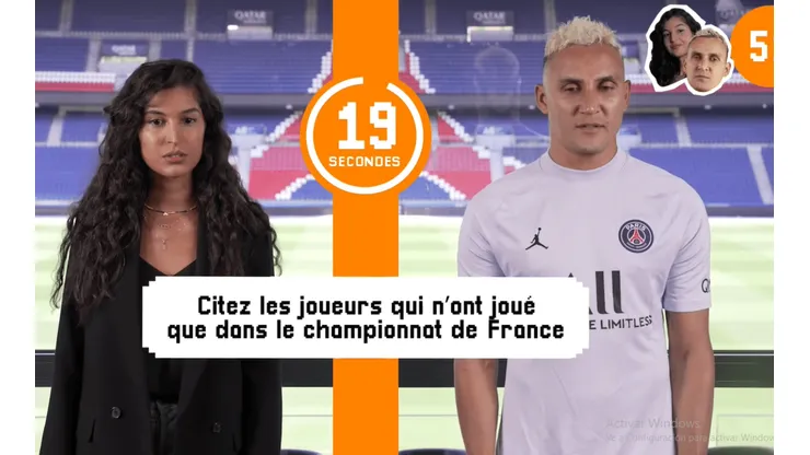 Keylor Navas jugando con una fanática de PSG