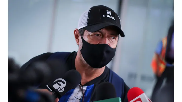 Hugo Pérez habló con la prensa