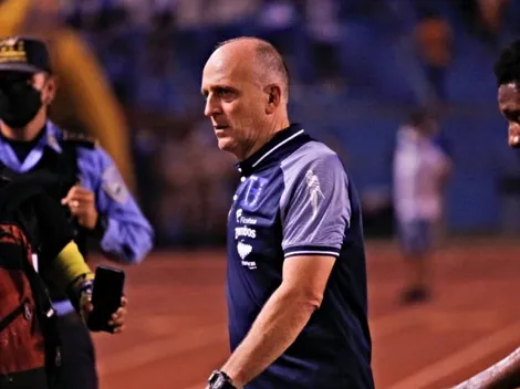 Oficial: Fabián Coito dejó de ser el entrenador de Honduras