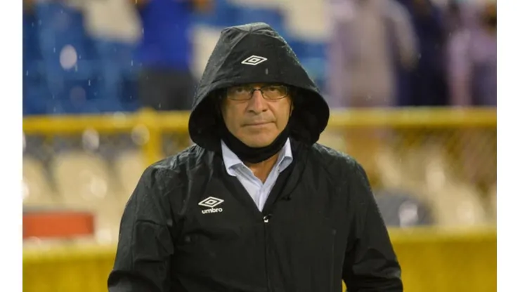 Hugo Pérez en el partido contra Panamá