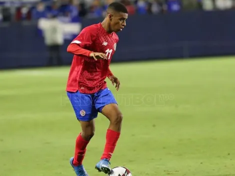 Luis Fernando Suárez y su contradicción con el joven Jewison Bennett