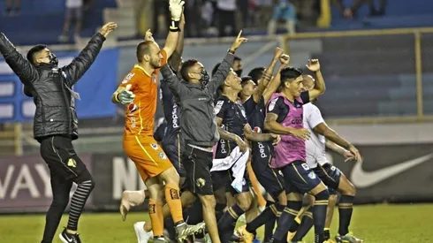 Kevin Moscoso y una atajada espectacular ante Alianza [VIDEO]