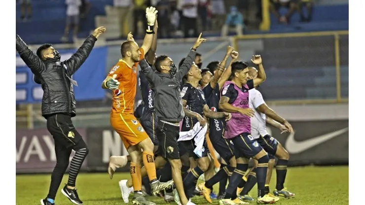 Kevin Moscoso y una atajada espectacular ante Alianza [VIDEO]