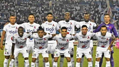 Alianza y una montaña de memes tras su eliminación en Liga Concacaf
