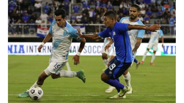 Amistoso: Guatemala vence 2-0 a El Salvador