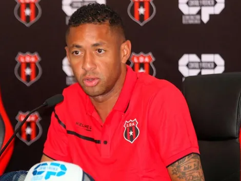 Gabriel Torres fue presentado oficialmente en Alajuelense