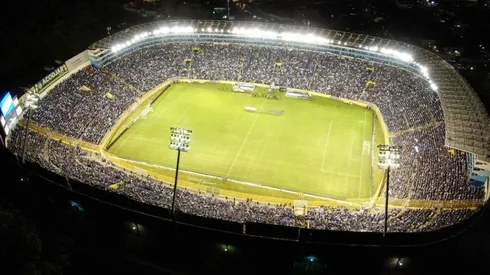 El Estadio Cuscatlán estará repleto de nuevo