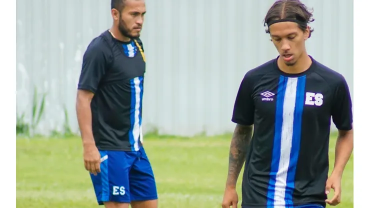 Enrico Hernández vuelve a convertir en victoria del FC Eindhoven