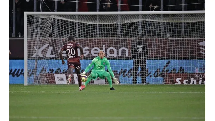 ¡Salvada descomunal de Keylor Navas con PSG! [VIDEO]
