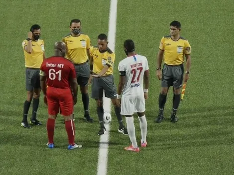 Ronnie Brunswijk: tiene 60 años, vicepresidente de Surinam y jugó hoy contra Olimpia