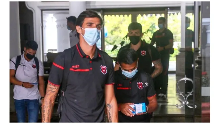 Bryan Ruiz LDA (Alajuelense Oficial)