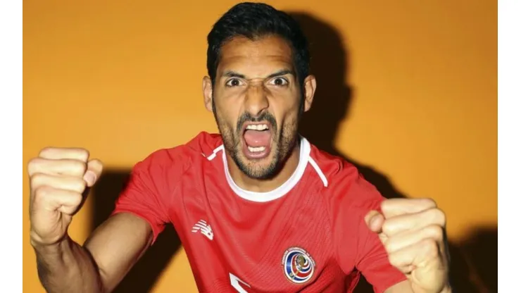 Alajuelense se mete en la pelea por Celso Borges