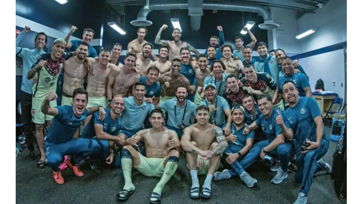 Chucho López en la final de Concachampions con América