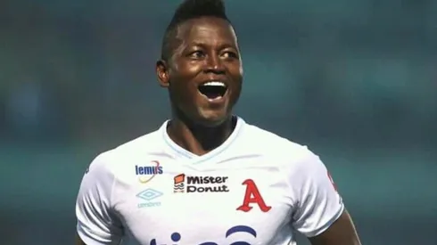 Duvier Riascos se ve ganando el Clásico contra Águila