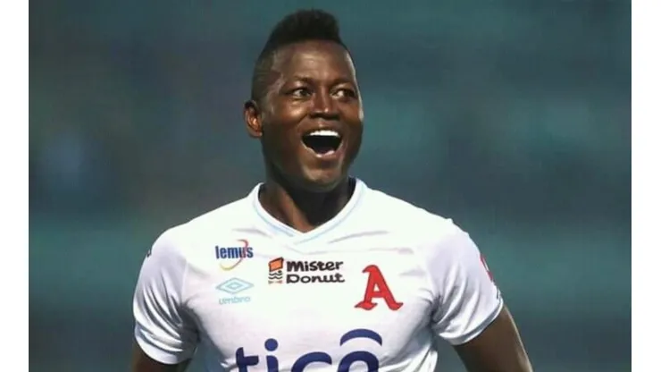Duvier Riascos se ve ganando el Clásico contra Águila