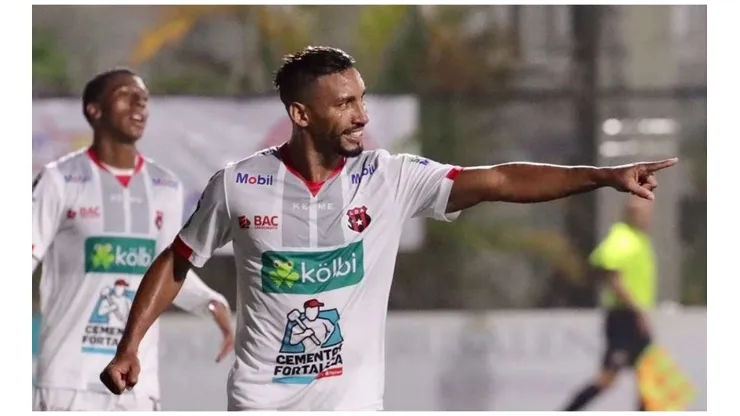 Marcel Hernández celebra doblete ante Guadalupe F.C. (Instagram, Marcel Hernández)