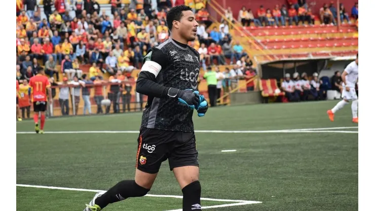 Esteban Alvarado regresaría antes de lo esperado