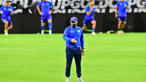 Hugo Pérez no descarta cambios en el once inicial ante Canadá