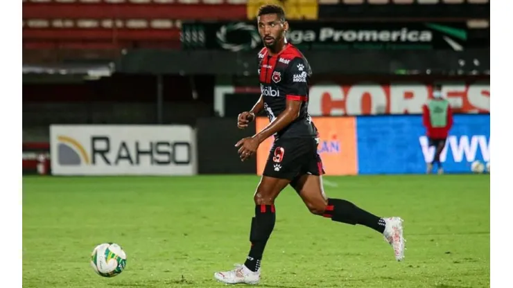 Marcel Hernández se siente en deuda con la afición