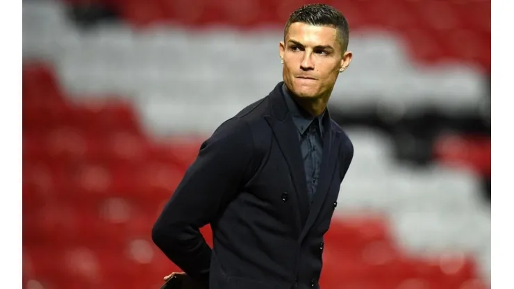 Cristiano Ronaldo es suplente y busca resolver su futuro