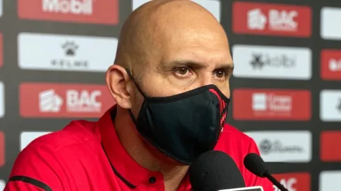 Luis Marín quisiera a un delantero como Javon East