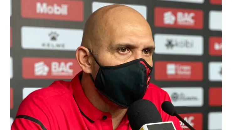 Luis Marín quisiera a un delantero como Javon East