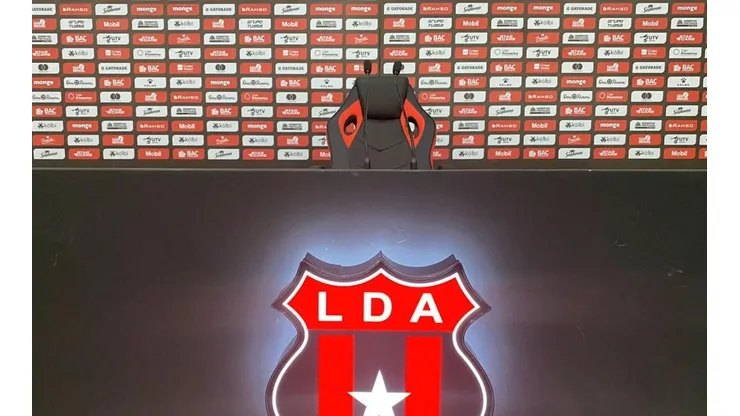 Liga Deportiva Alajuelense tiene nuevo entrenador