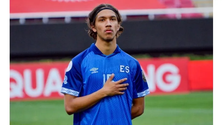 Enrico Dueñas da una gran noticia a los salvadoreños
