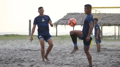 Selección de Futbol Playa de El Salvador: Asamblea otorga incentivo económico