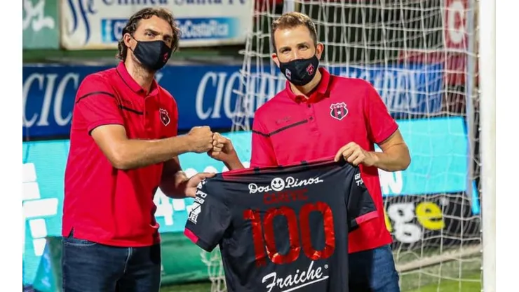 Lleida explicó la salida de Carevic de Alajuelense