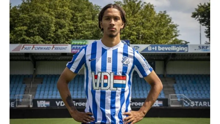 El motivo de la salida de Enrico Hernández del Vitesse