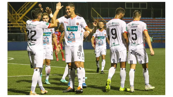 Alajuelense: cuándo, dónde y por qué torneo volverá a jugar