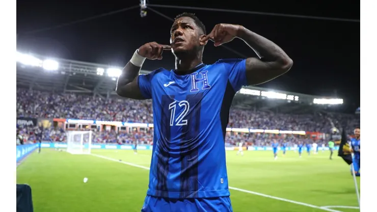 Honduras vence a Panamá para avanzar a Cuartos de Final