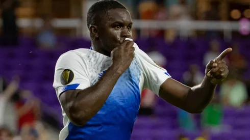 Costa Rica sufre para vencer a Surinam [VIDEO]