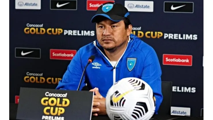Oficial: Amarini Villatoro dejó de ser el entrenador de Guatemala