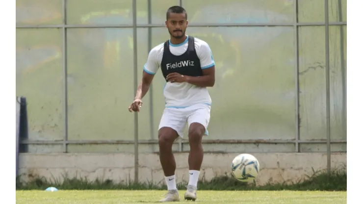 Matan Peleg cambia de equipo