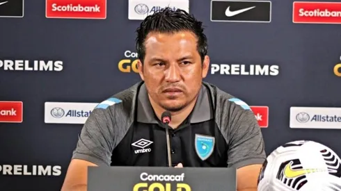 Los números de Amarini Villatoro con la Azul y Blanco