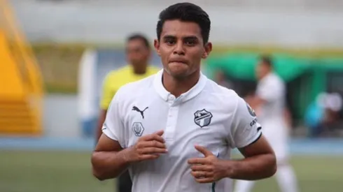 Alexander Larín volverá a jugar en Comunicaciones